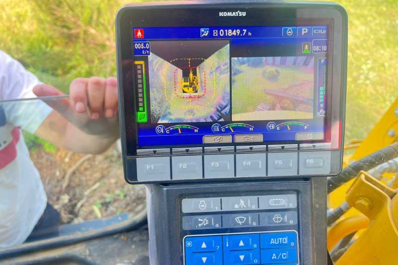 OmecoHub - Immagine KOMATSU PC138US-11